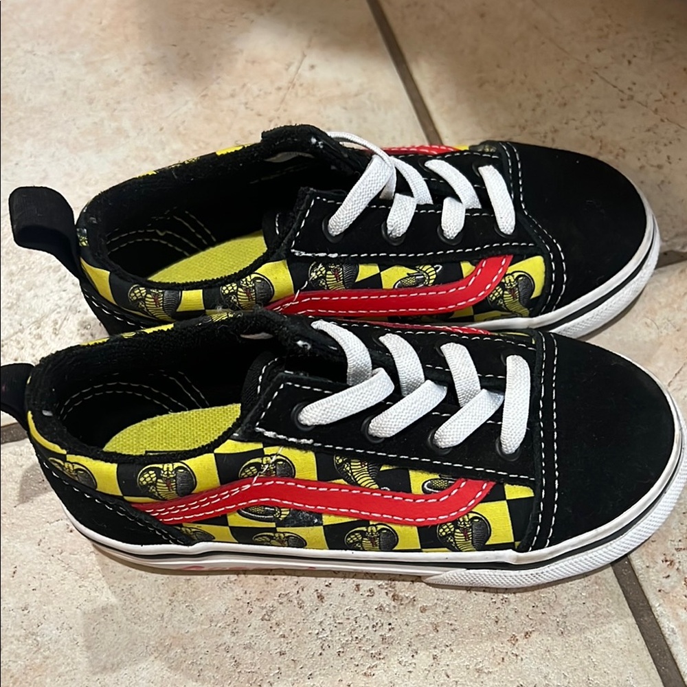 Vans Black and Yellow Sneakers Classic Canvas Design